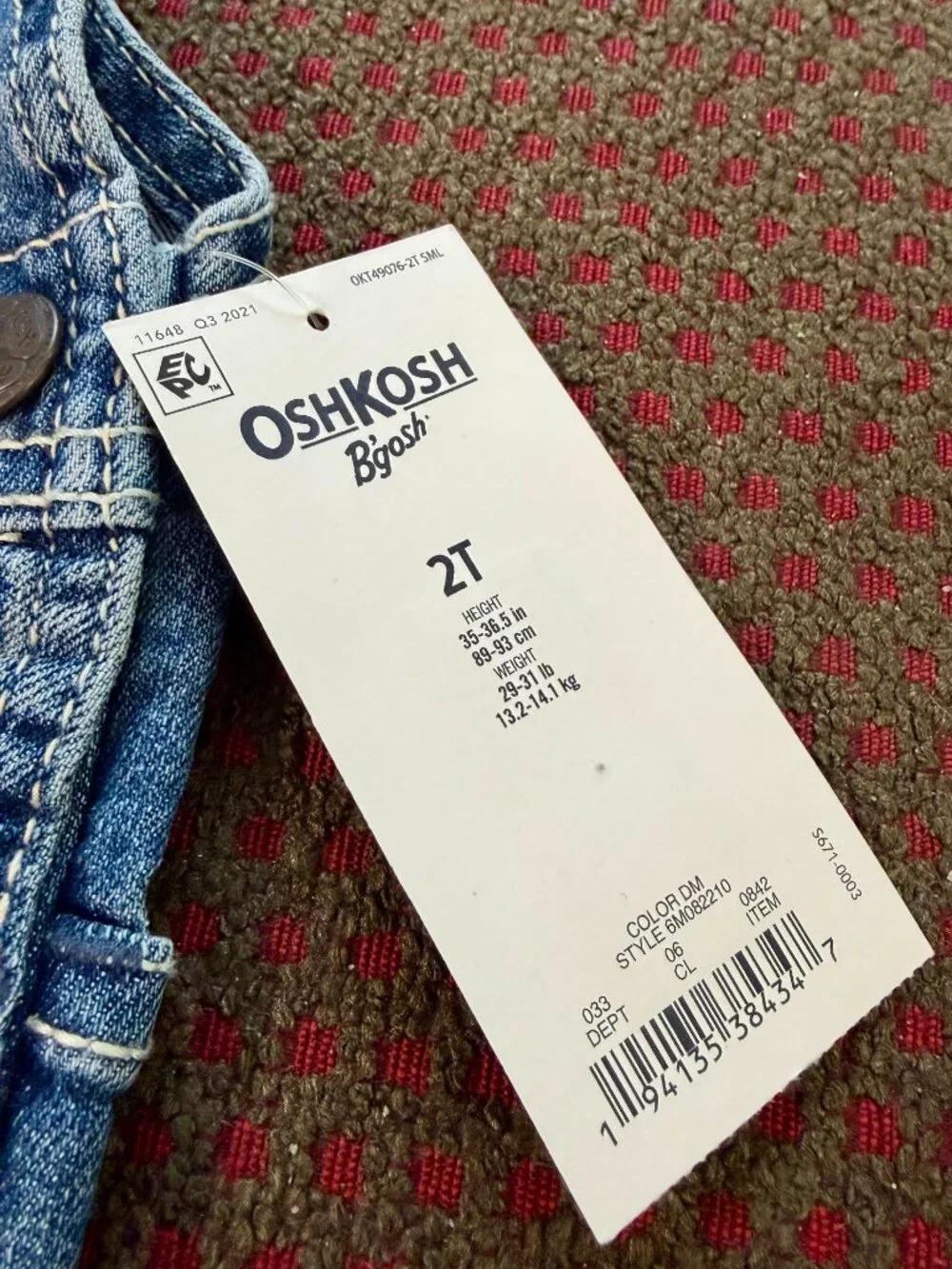 NWT OshKosh B'gosh 2T Denim Bib Overalls Medium Wash Adjustable Straps Unisex